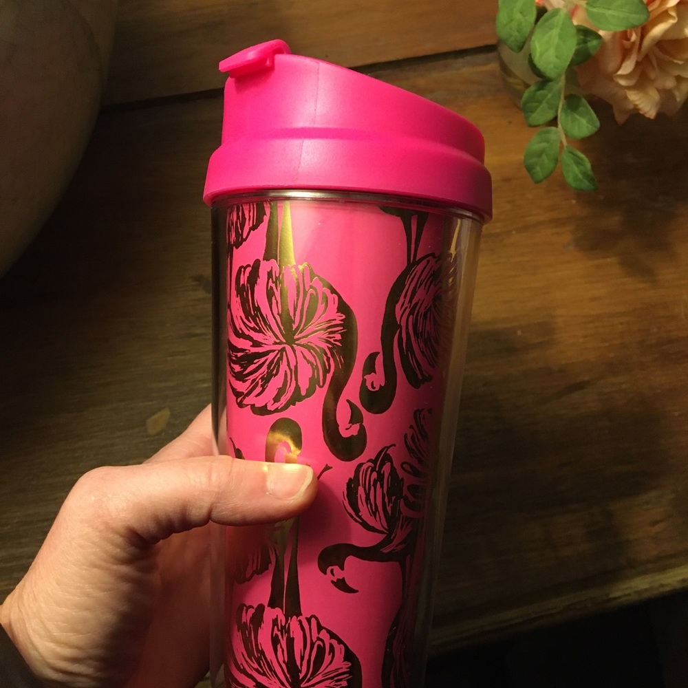 Lilly Pulitzer to go mug/container
